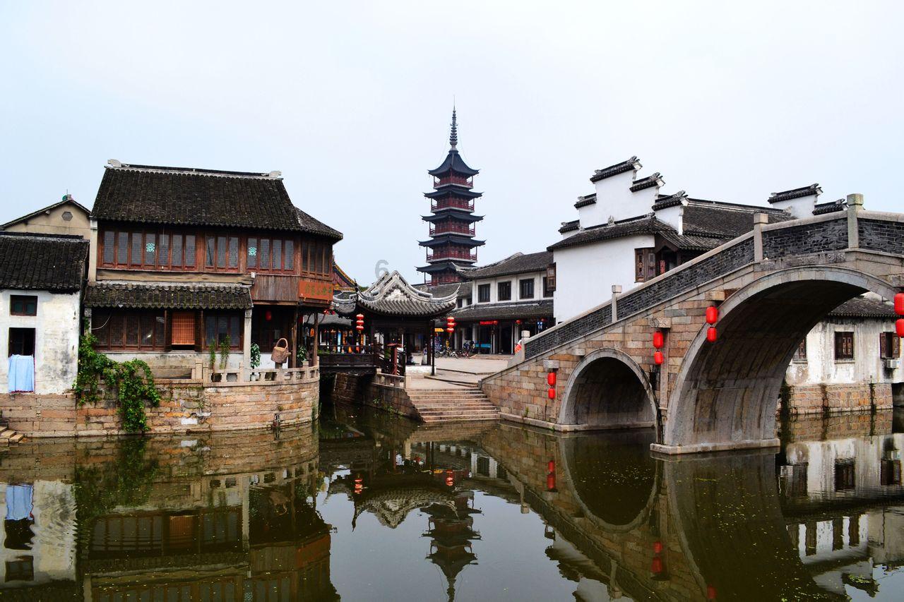 斩获多项大奖 东风汽车闪耀第四届《中国汽车风云盛典》